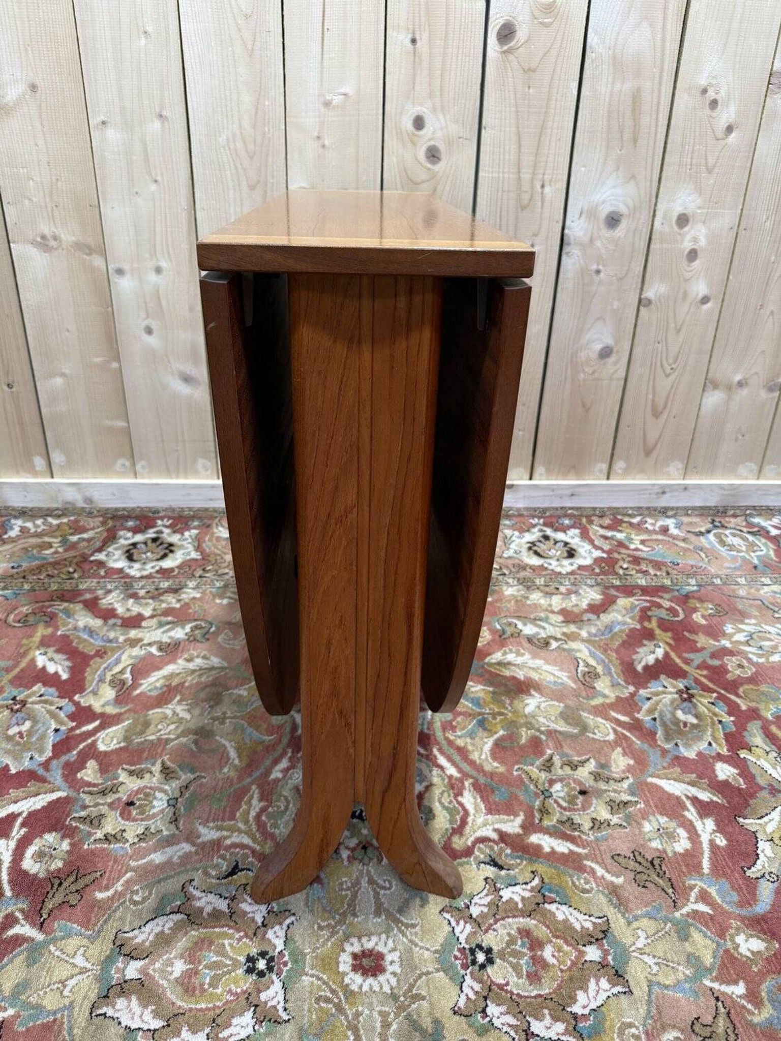 Table Gateleg de style scandinave