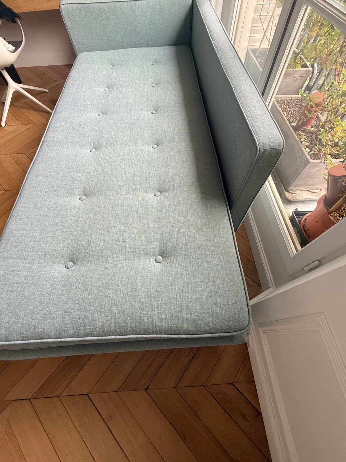 Convertible chaise longue sofa