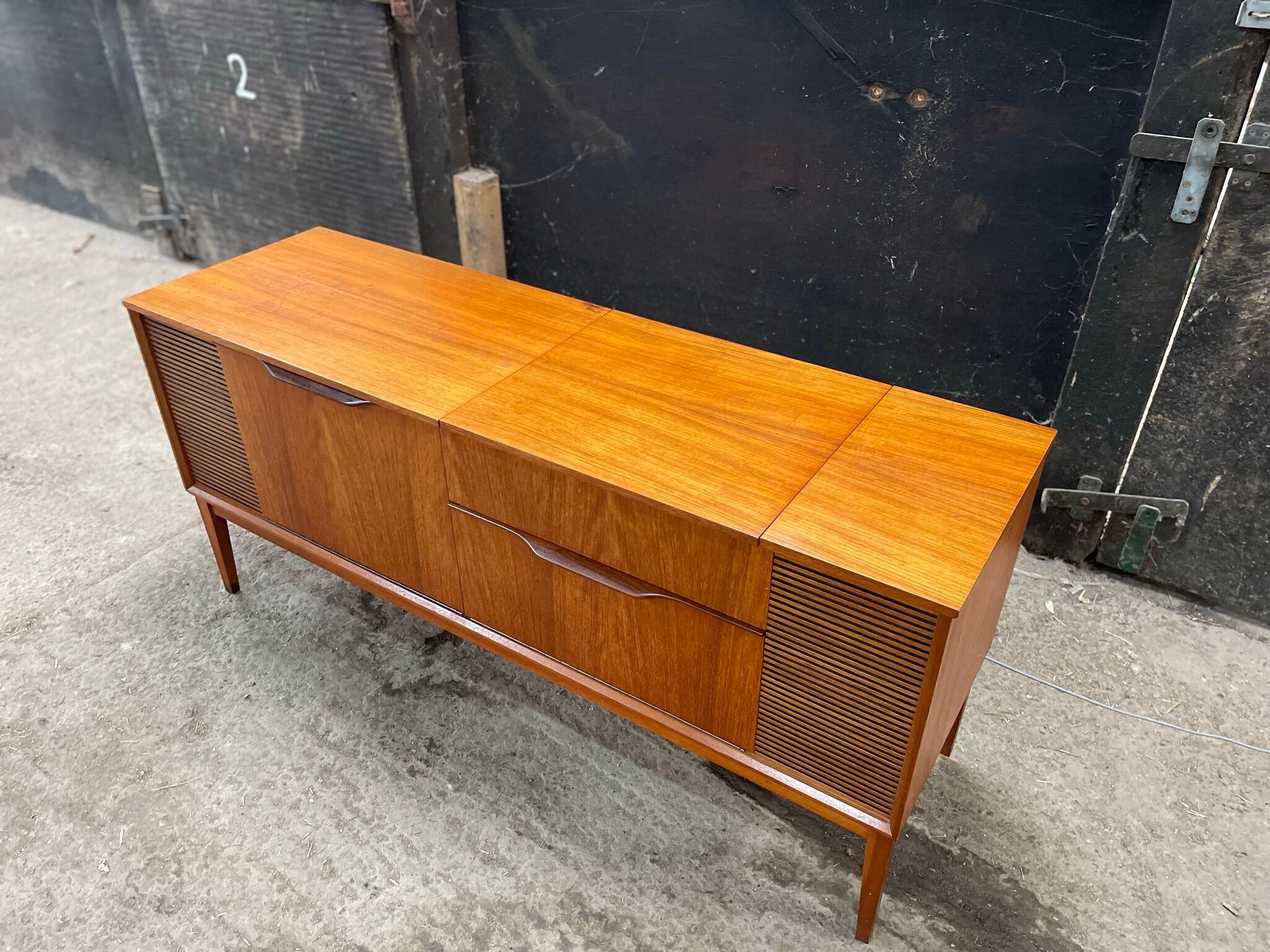 Teak enfilade - turntable, Dynatron - 60s - 60s - Record player - vintage