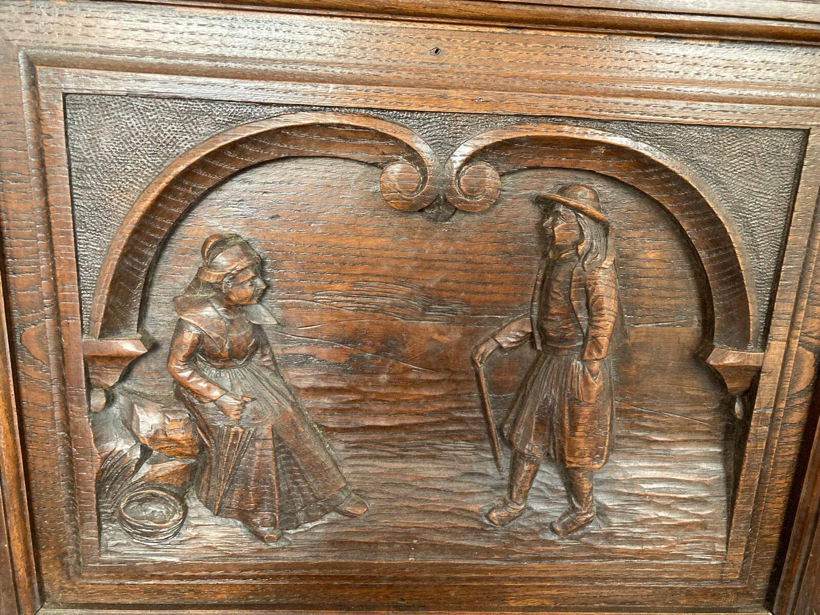 Buffet - Sideboard - Handcrafted Breton furniture in carved solid oak