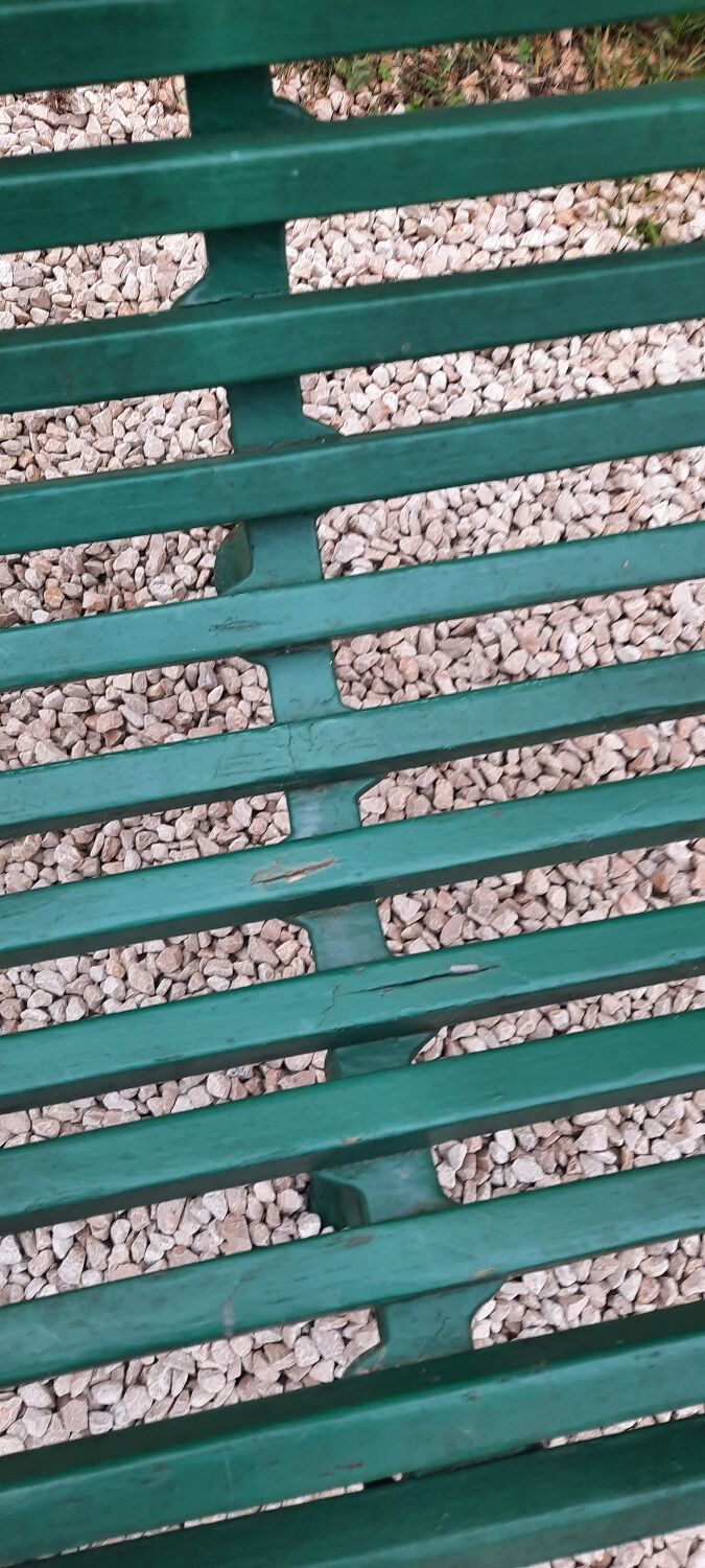 Garden bench with cast iron base