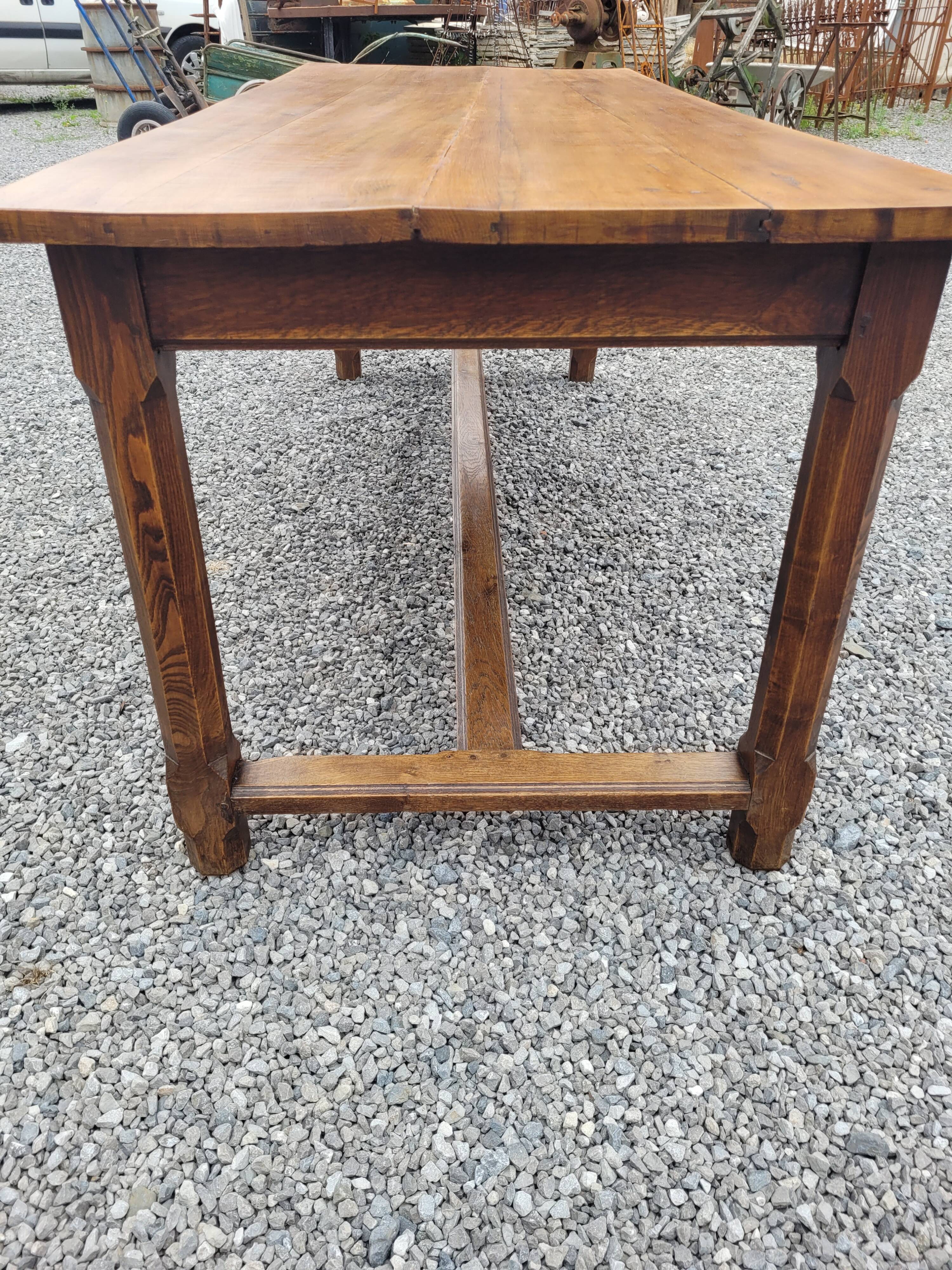 Old farmhouse table in solid oak 200×80cms