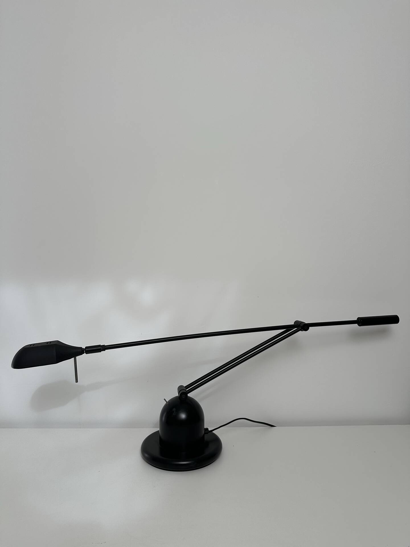 Large counterweight lamp Italian design - vintage