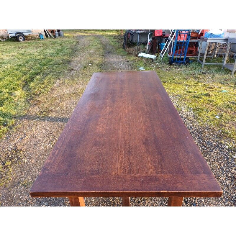 Country farmhouse table in oak