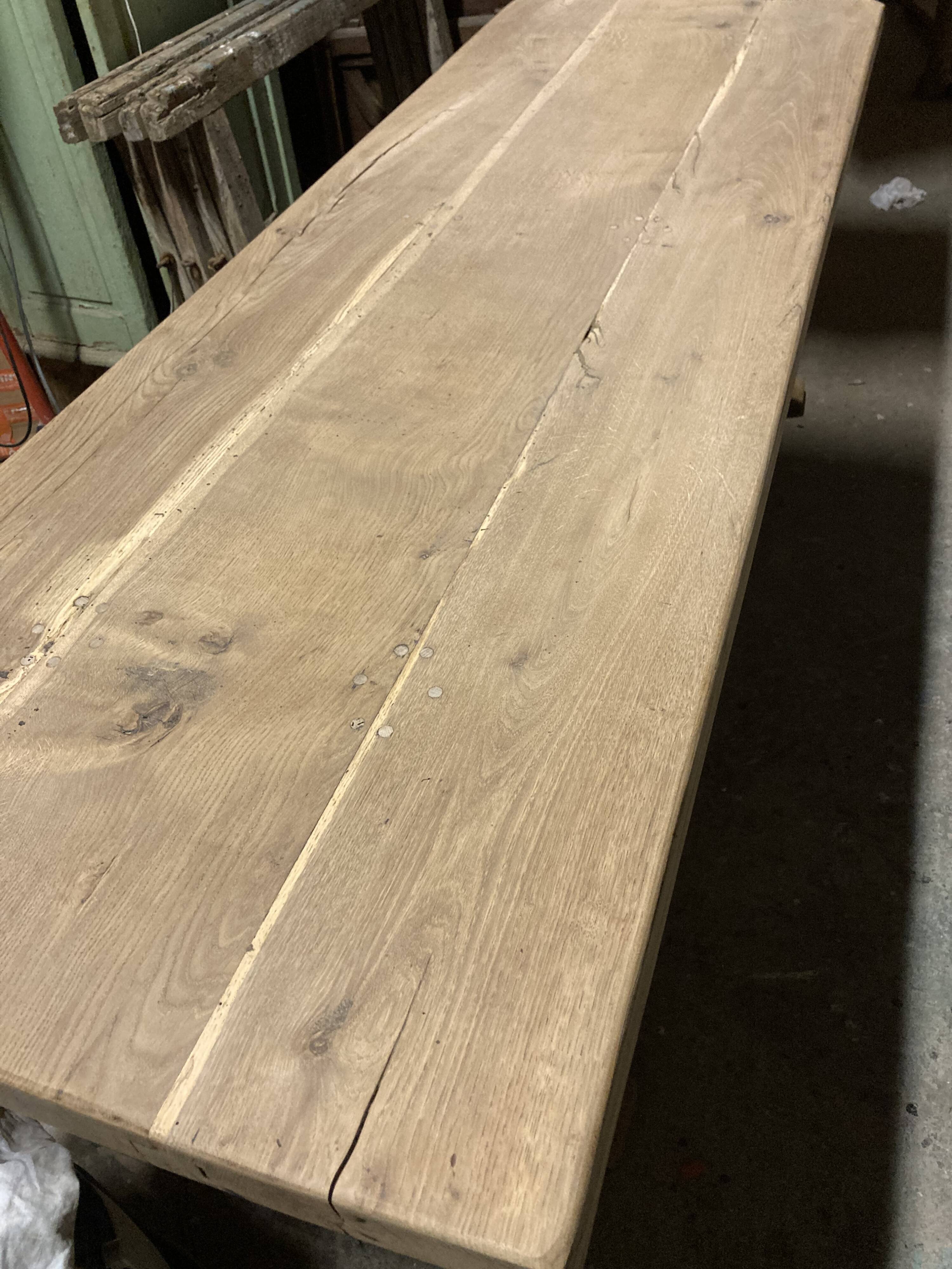 Table monastère en chêne