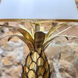 Pineapple lamp