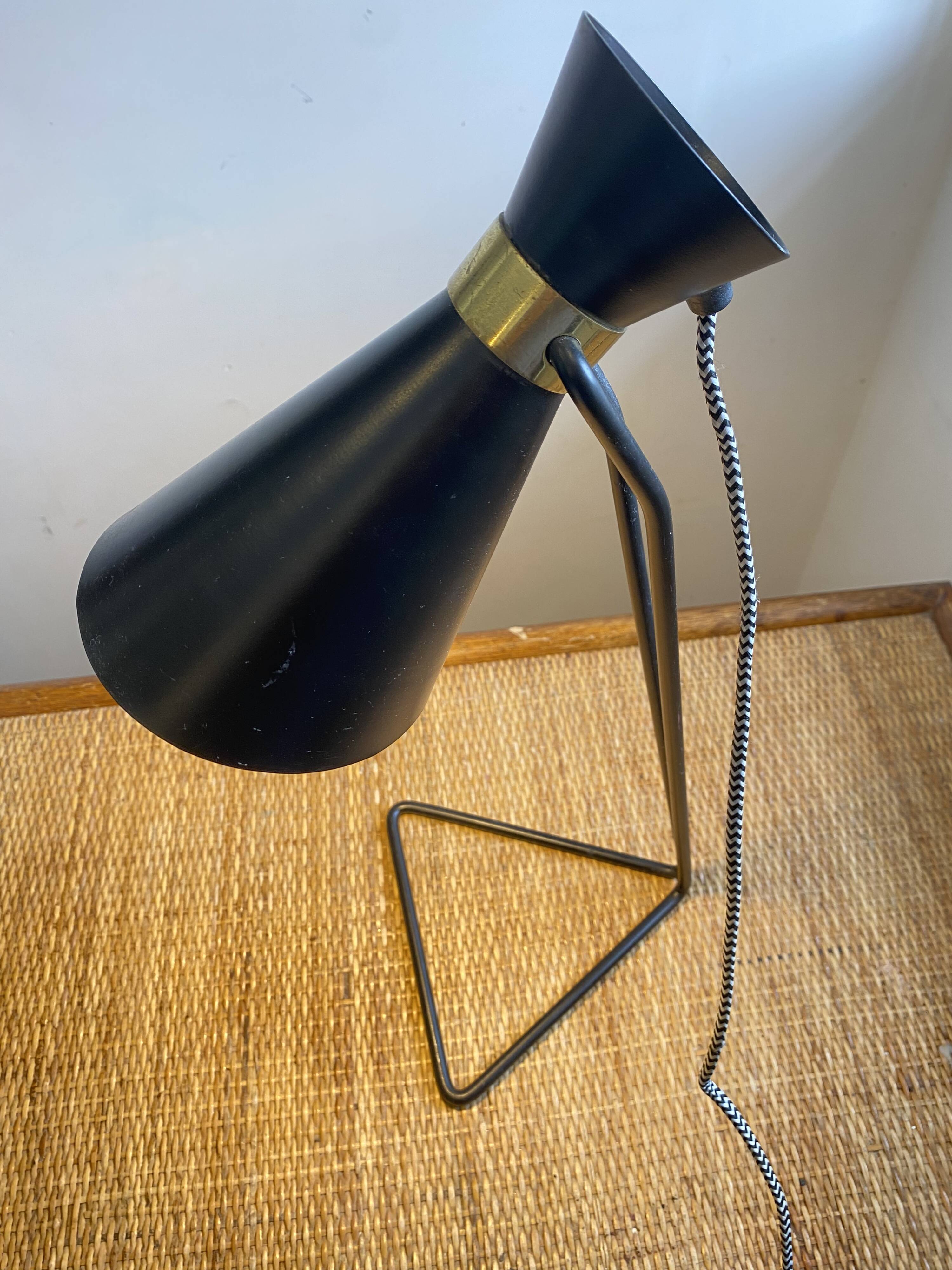 Vintage 1970s black metal cocotte lamp
