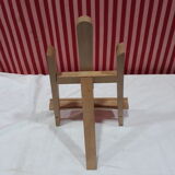 Wooden easel