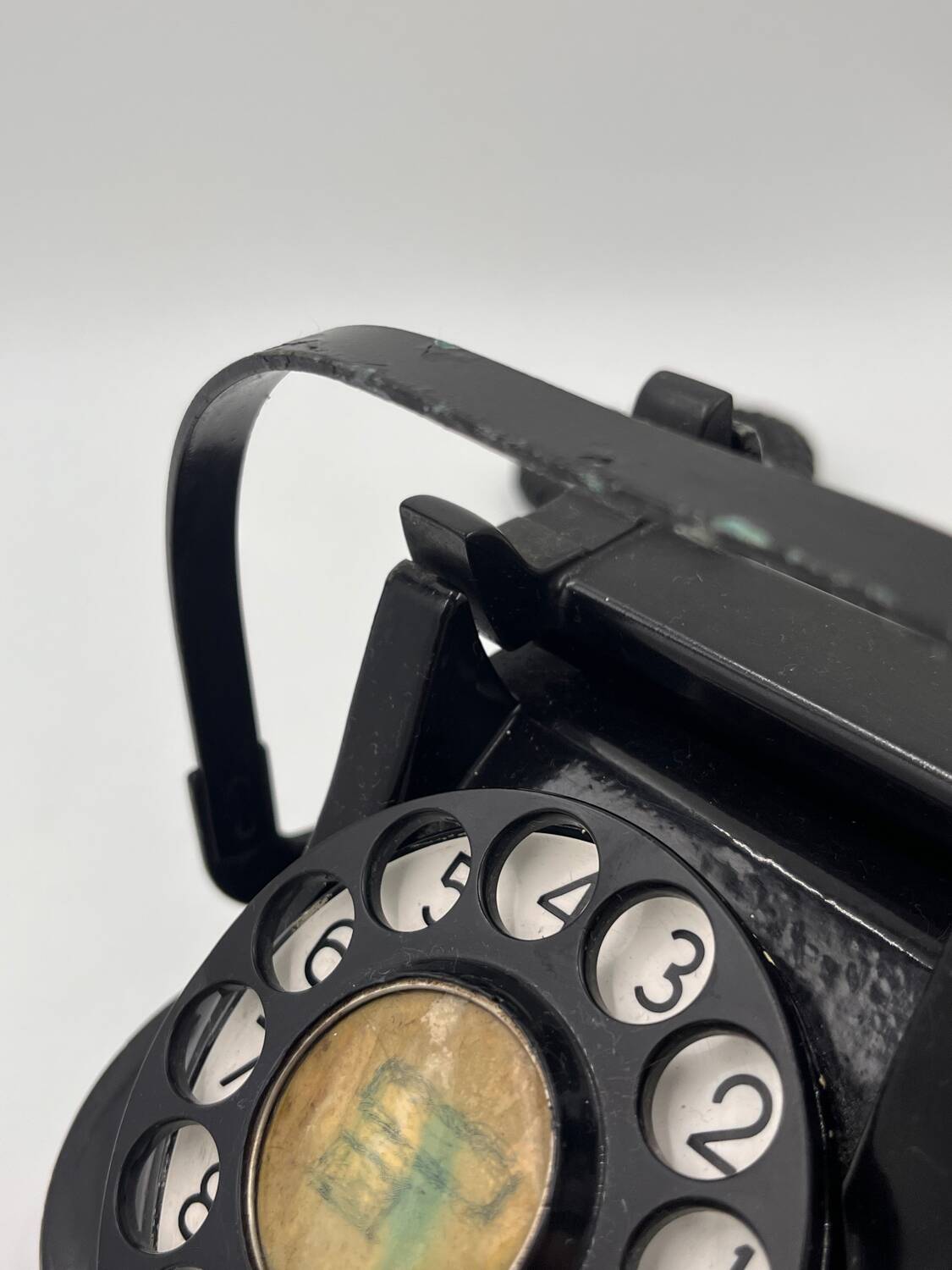Bakelite phone