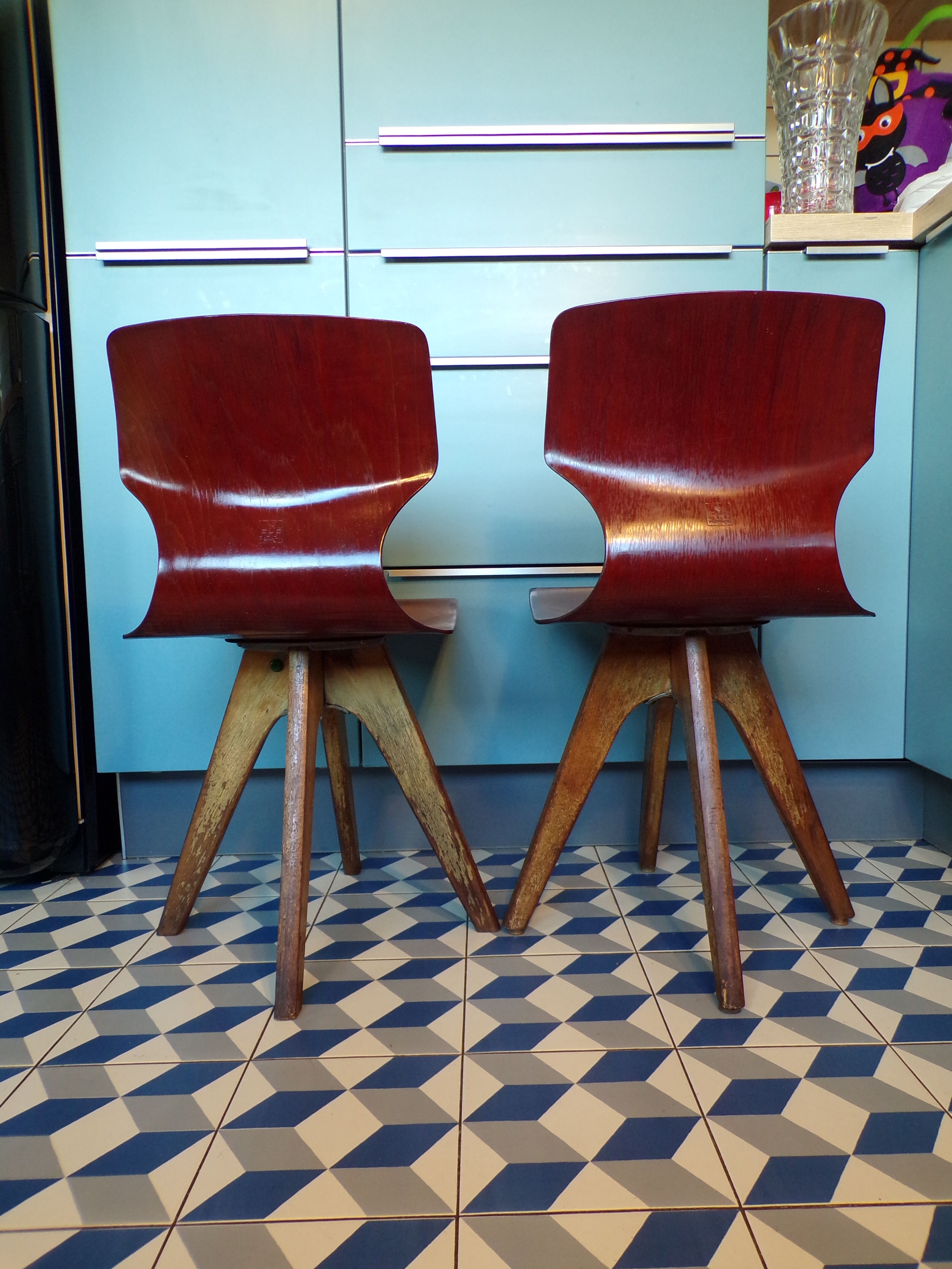 Pair of vintage children's chair Fl-totto