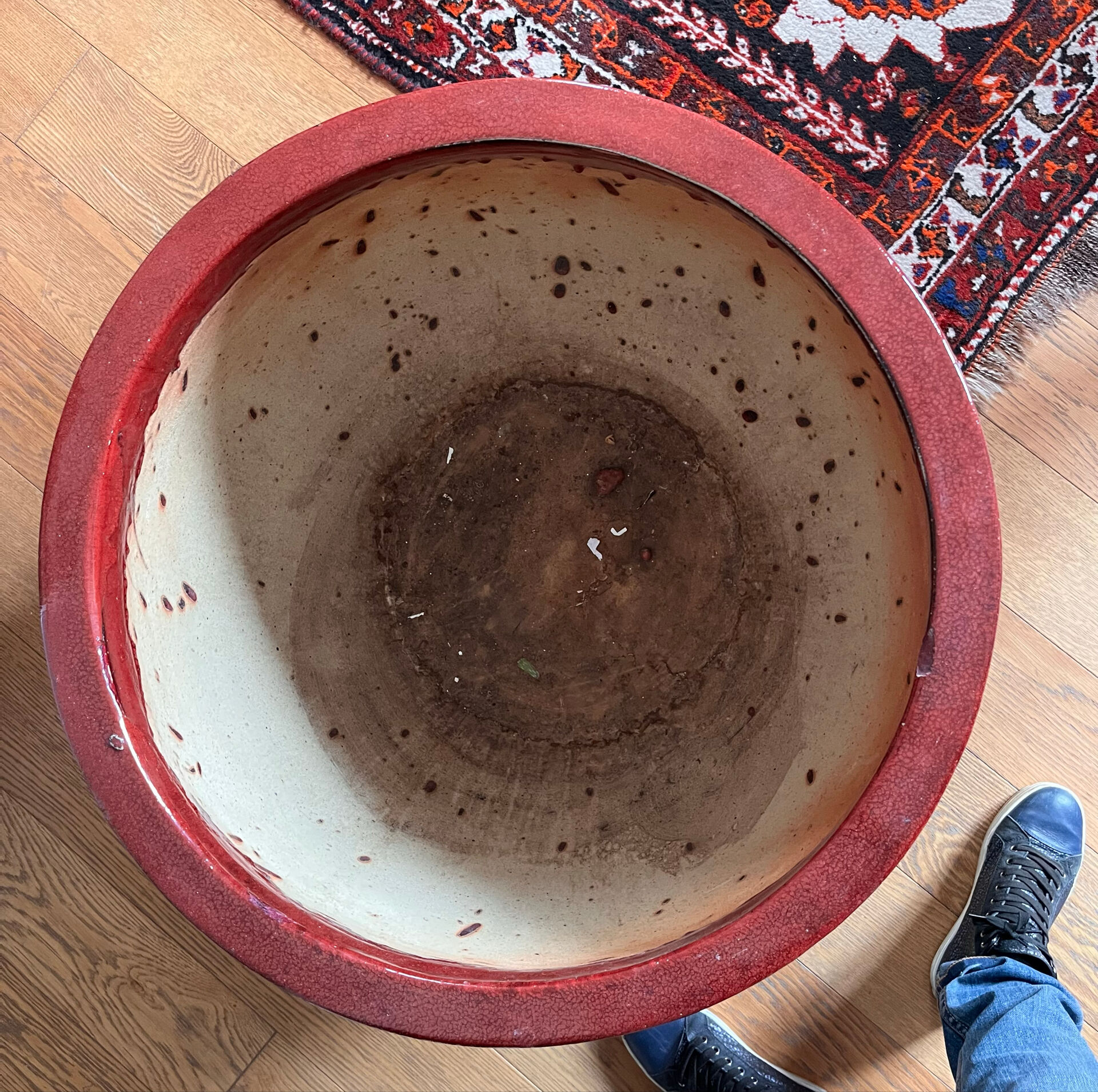 Large XXL pot in beef blood colour CFOC