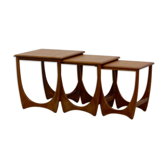 Tables gigognes "Astro" en teck  de G-Plan 1960s