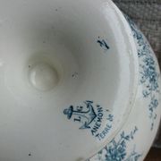 Standing dish 1900 Iron Earth service Anemone