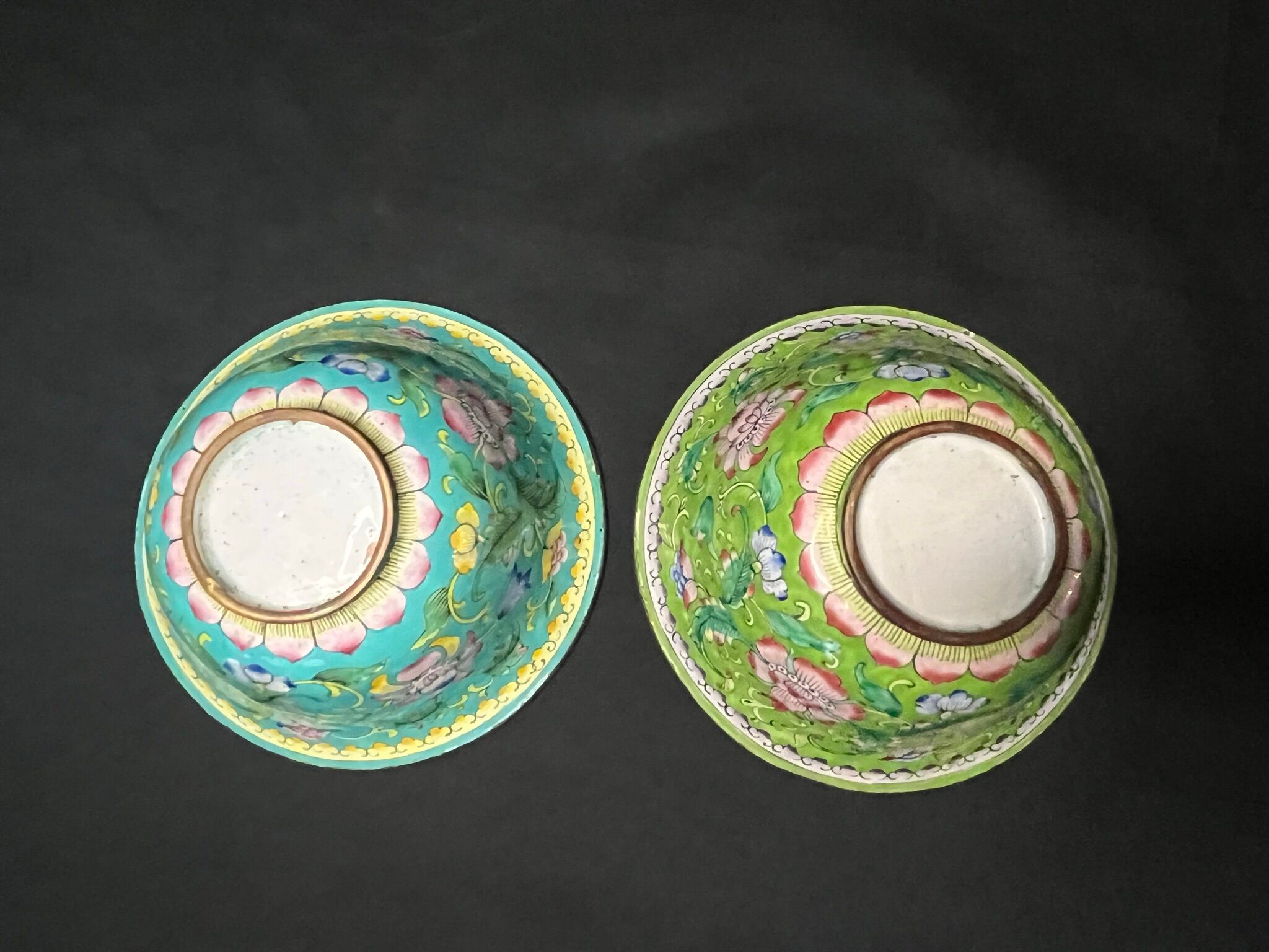 Two chinese bowls