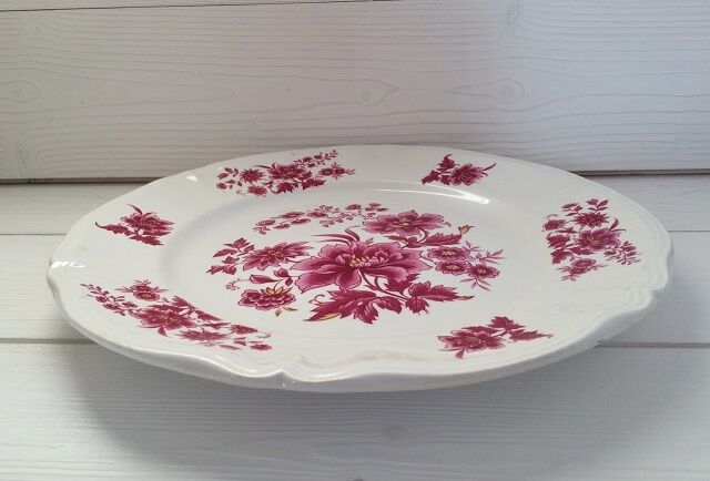 Flat old Sarreguemines Aubusson collection