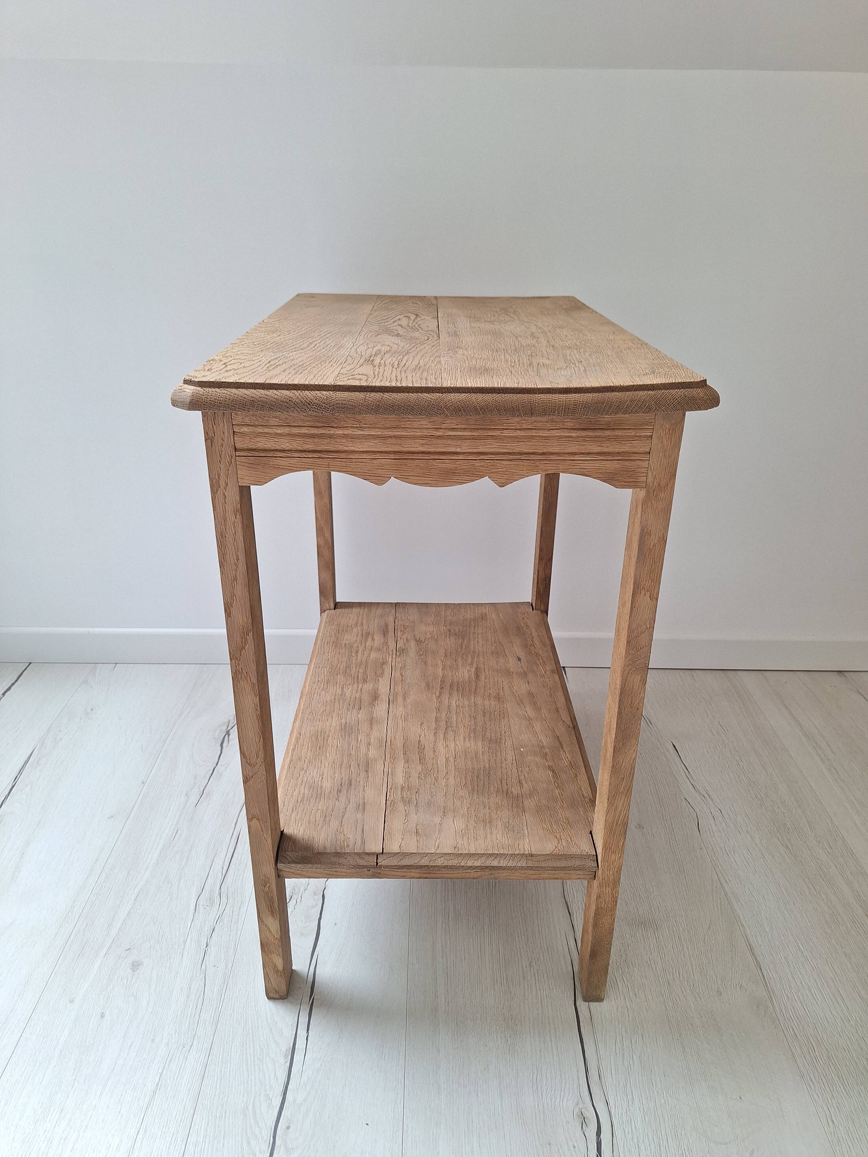 Occasional table / pedestal / side table / bedside table Art Deco