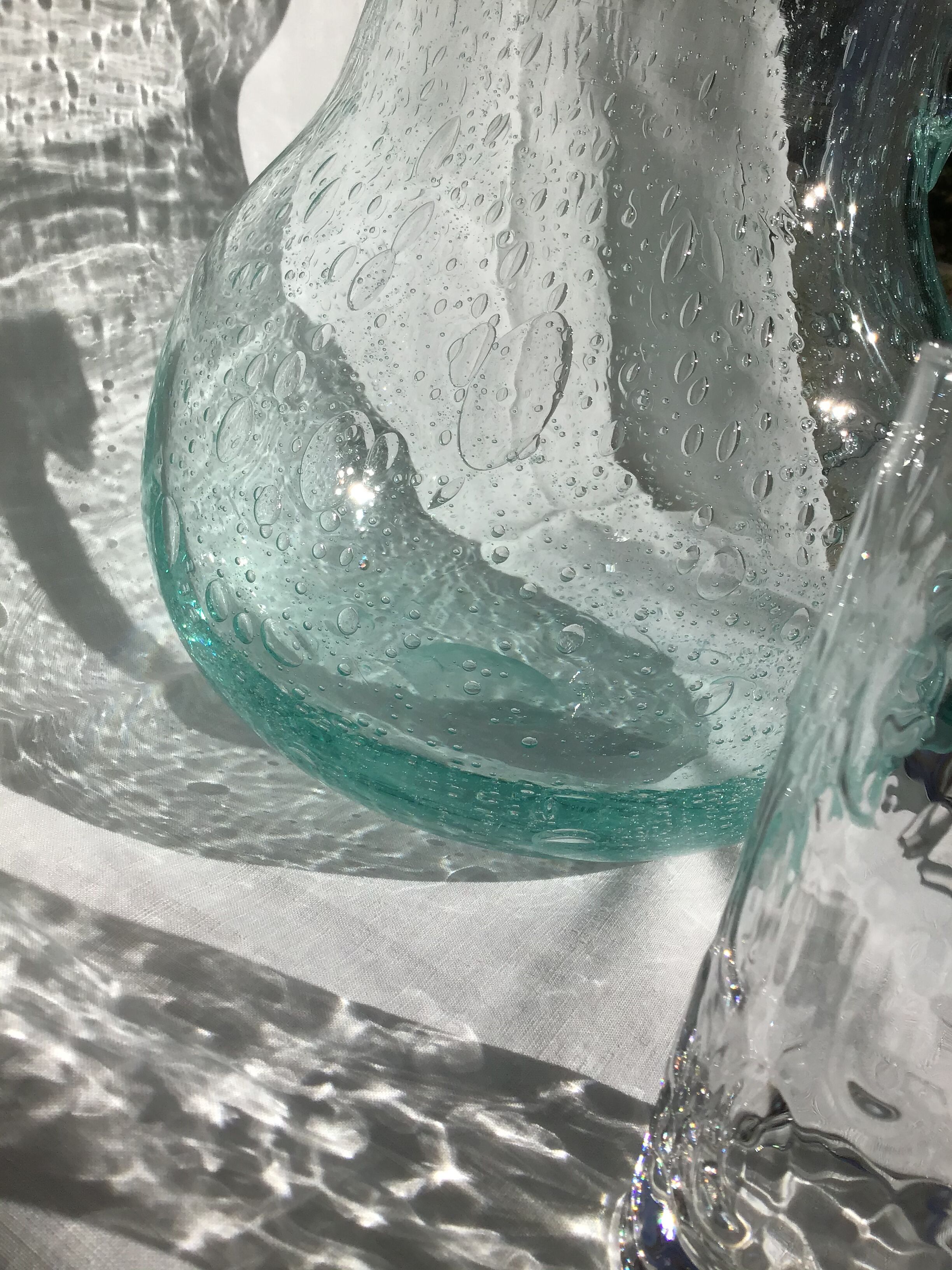 Biot 3litre bubbled pitcher