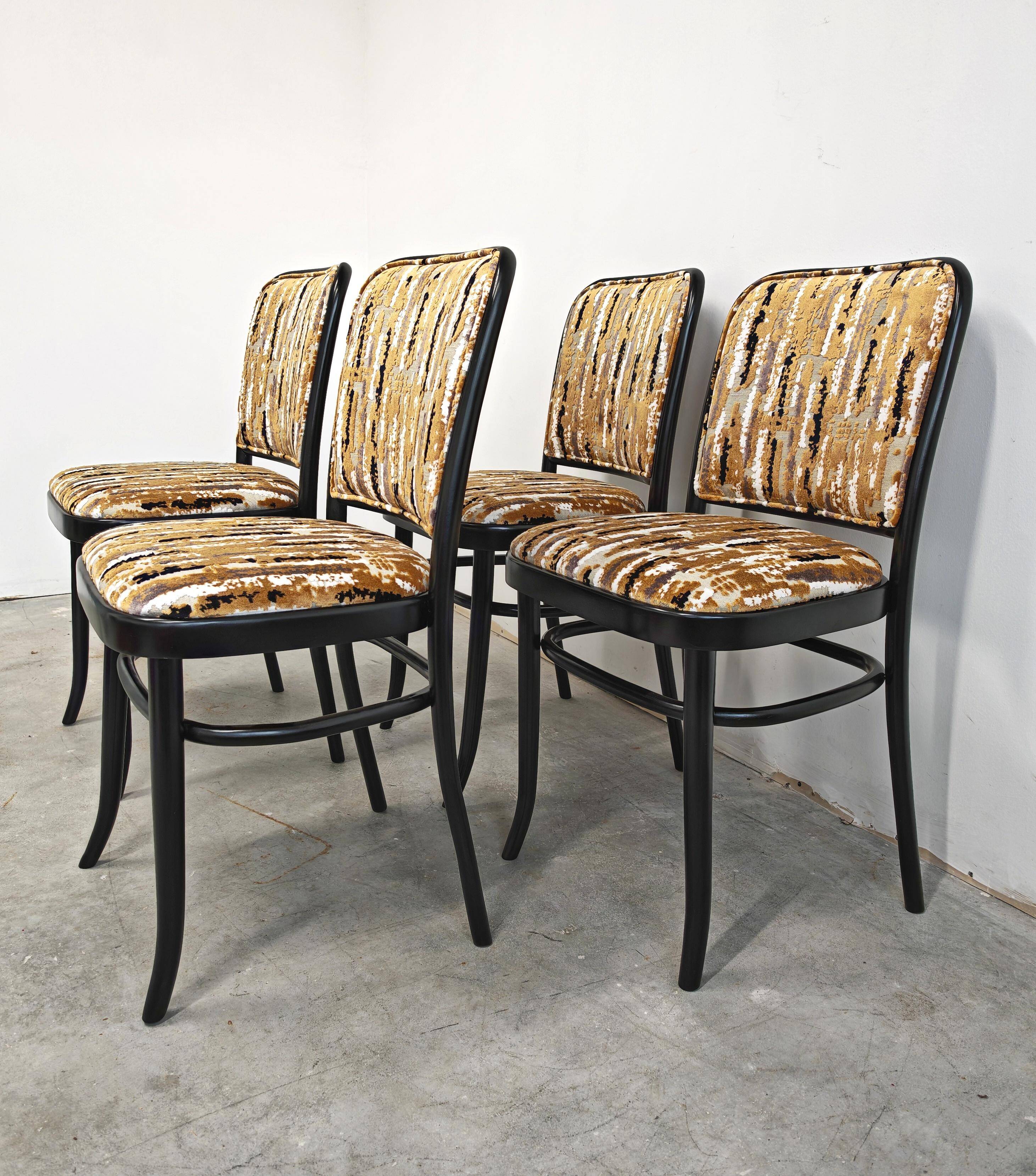 Set of 4 curved wood dining chairs by Josef Hoffmann for Mundus.