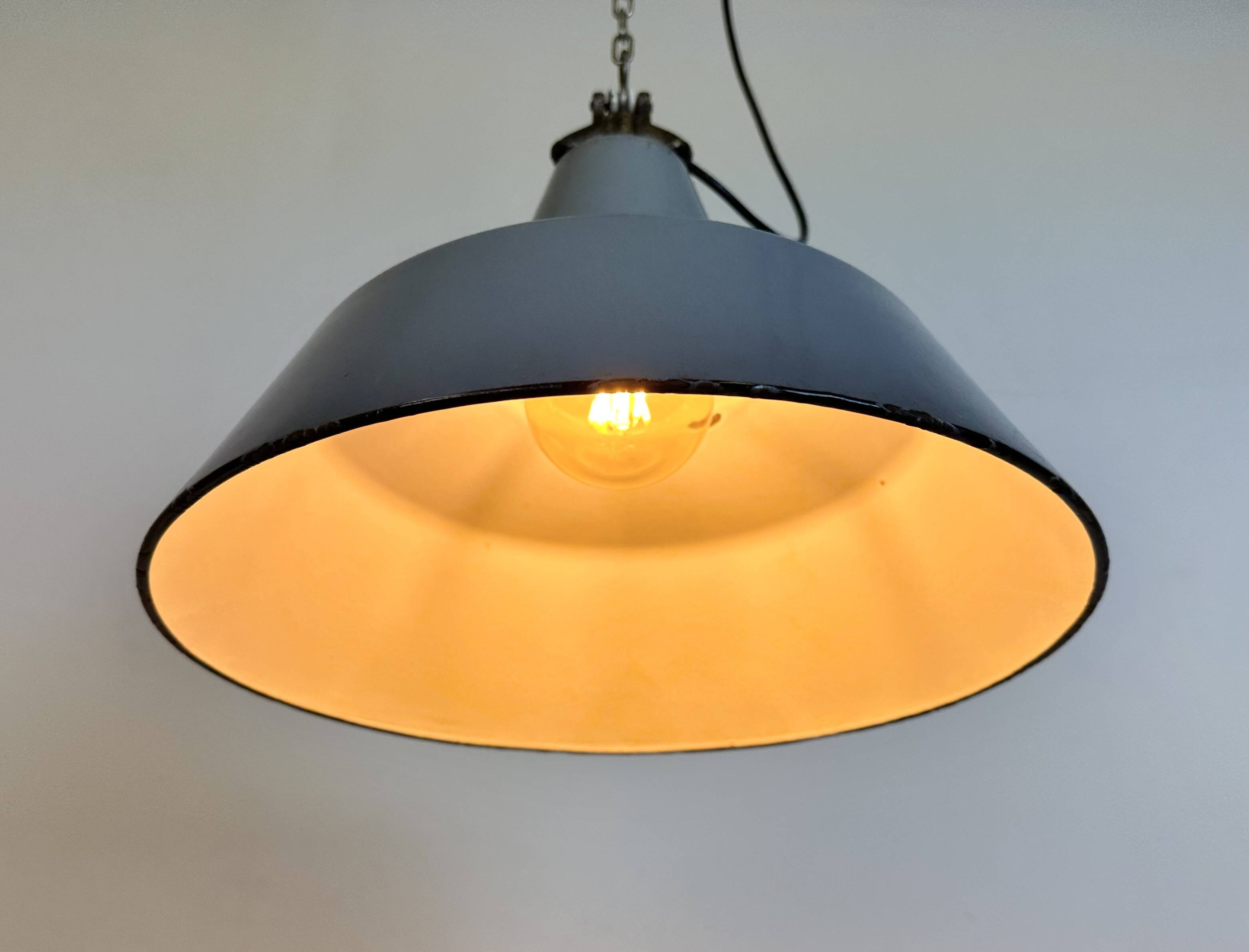 Industrial grey enamel factory pendant lamp, 1960s