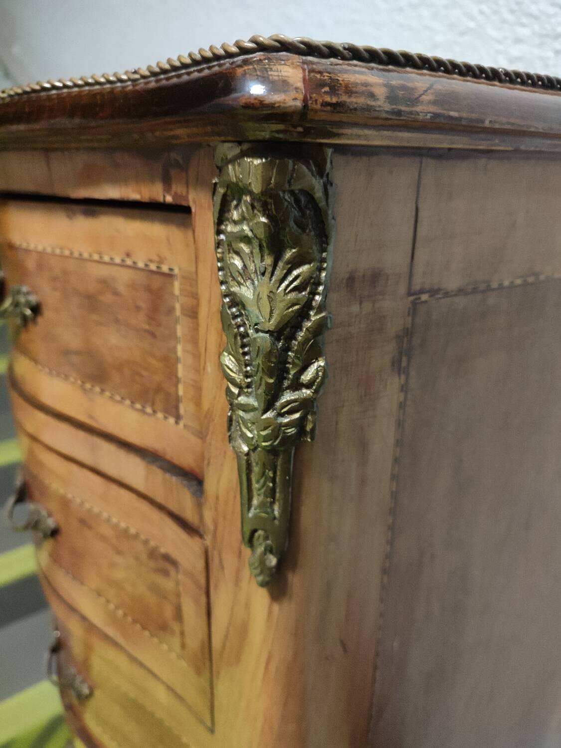 Weekly chest of drawers art deco walnut marquetry 7 drawers
