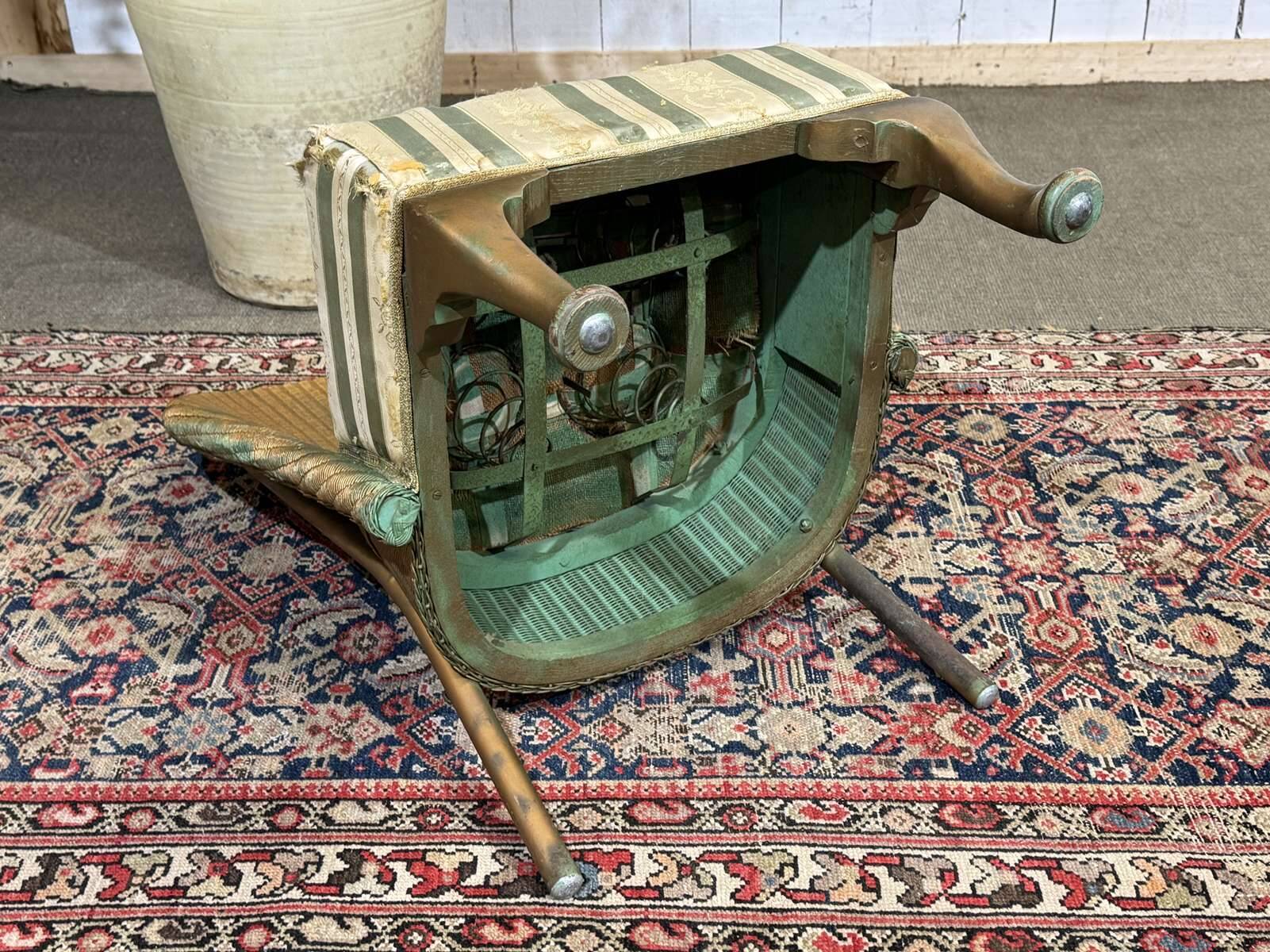 Chauffeuse anglaise de la maison LLOYD LOOM des années 1930