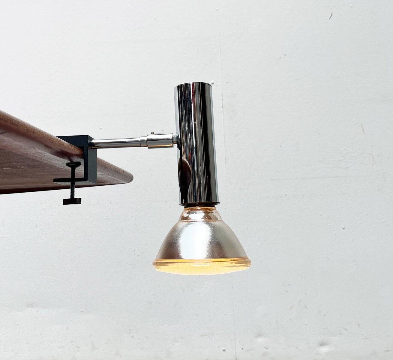 Mid-Century Modern minimalist clamp lamp by Cosack, 1960s.