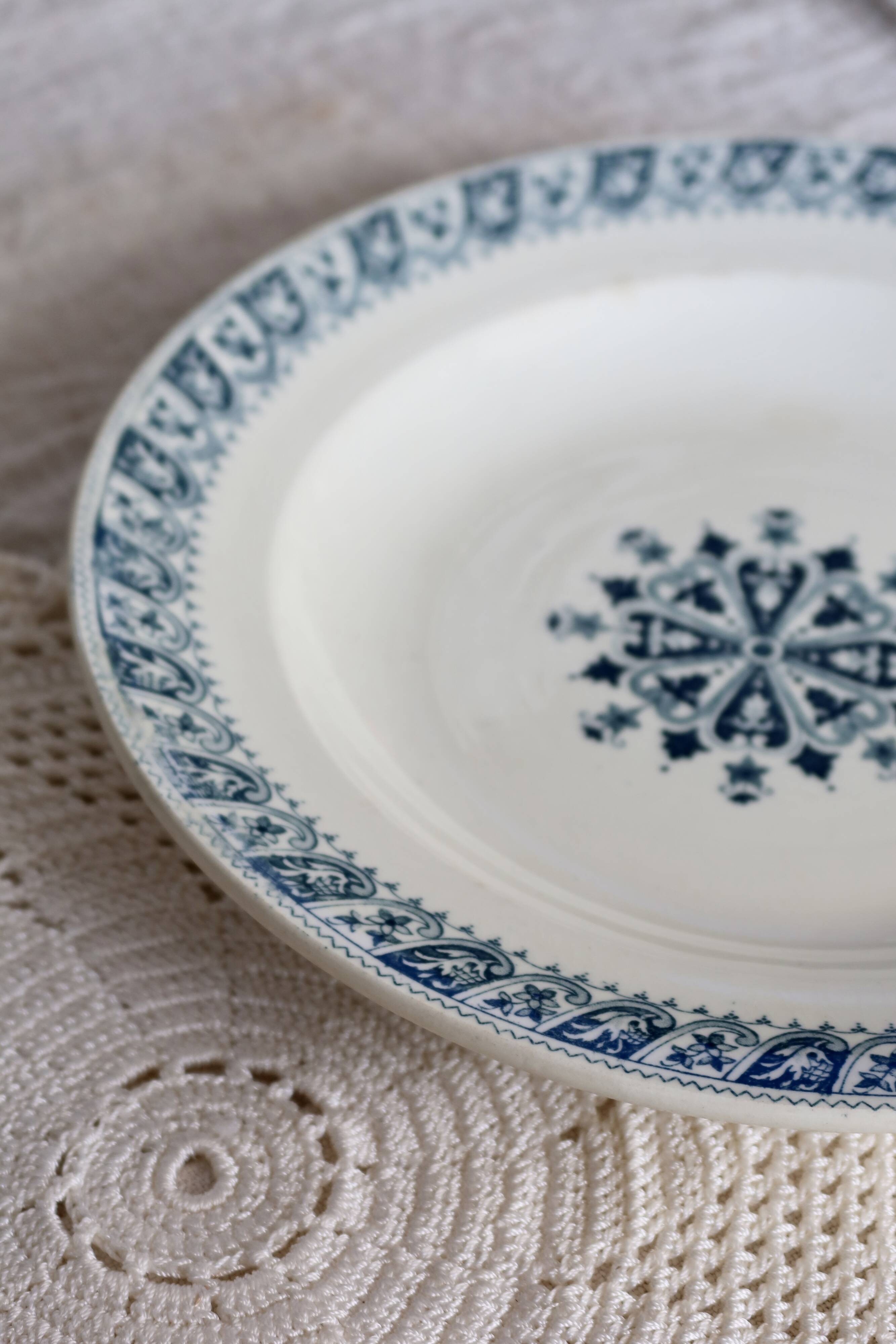 Antique semi-deep ironstone plate – Salins Henri II model