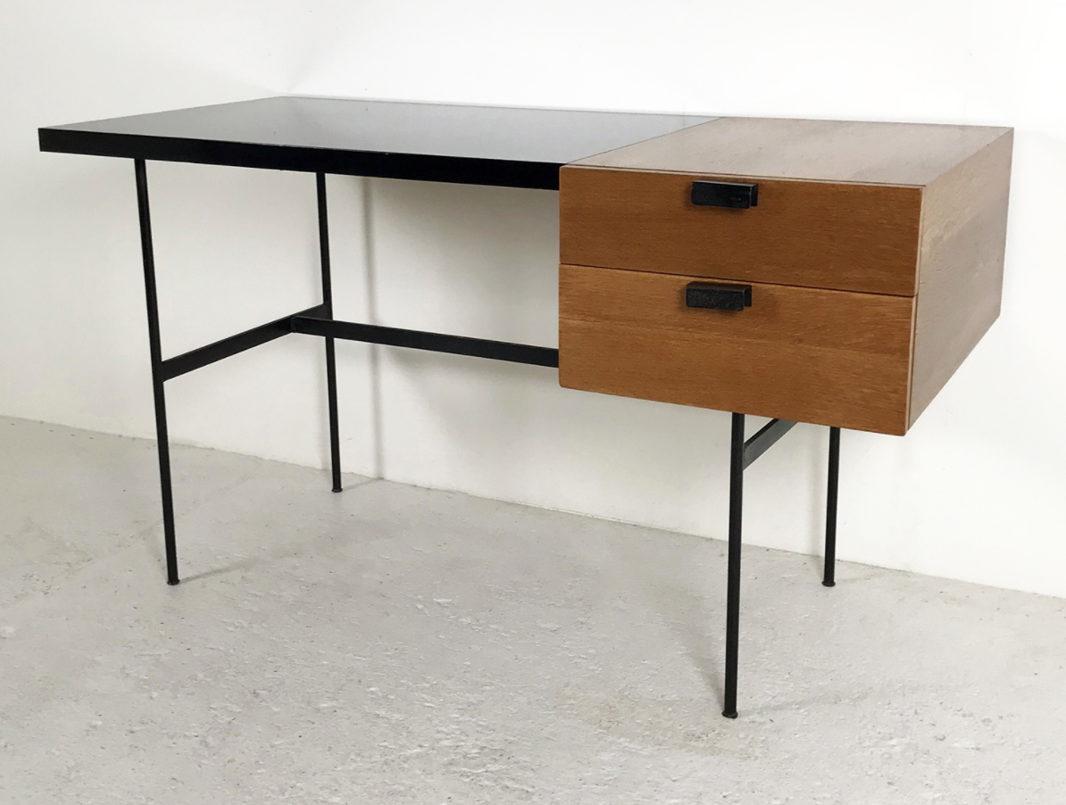 Bureau CM141 par Pierre Paulin