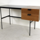 Bureau CM141 par Pierre Paulin