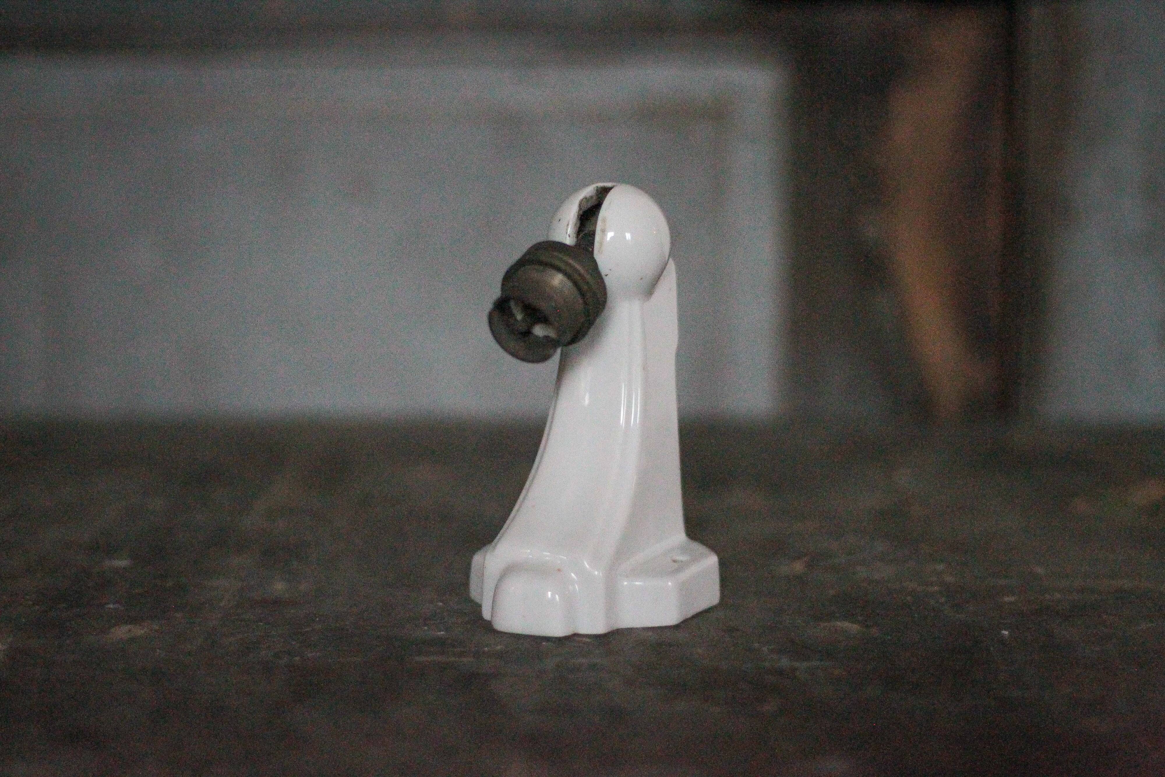 Vintage wall light, porcelain wall sconce, bracket, Art Deco.