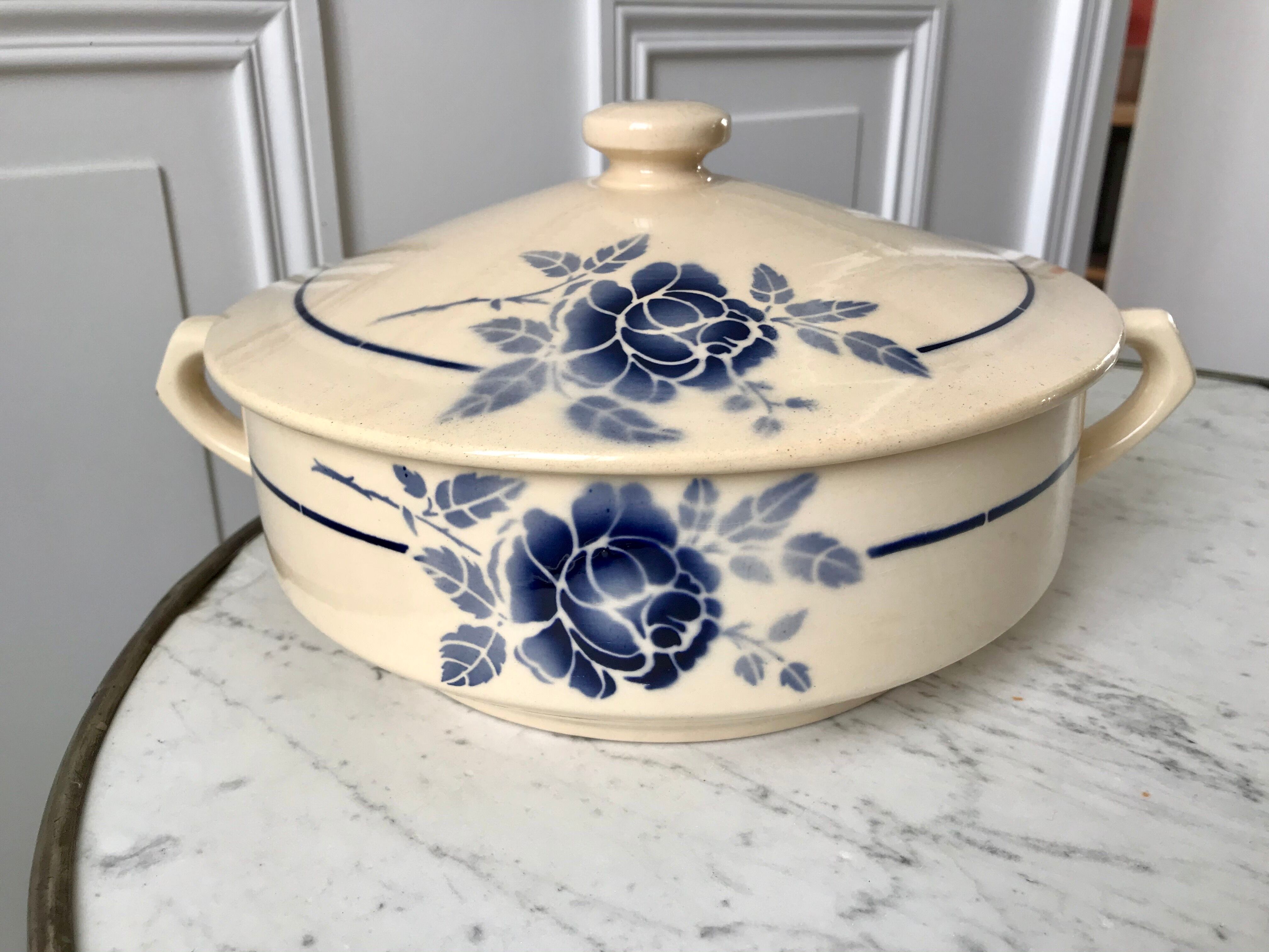 Tureen blue flowers Saint-Amand 30s-40s