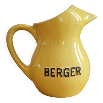 Earthenware pitcher for Berger