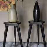 Paire de sellettes tripodes anciennes patine noire