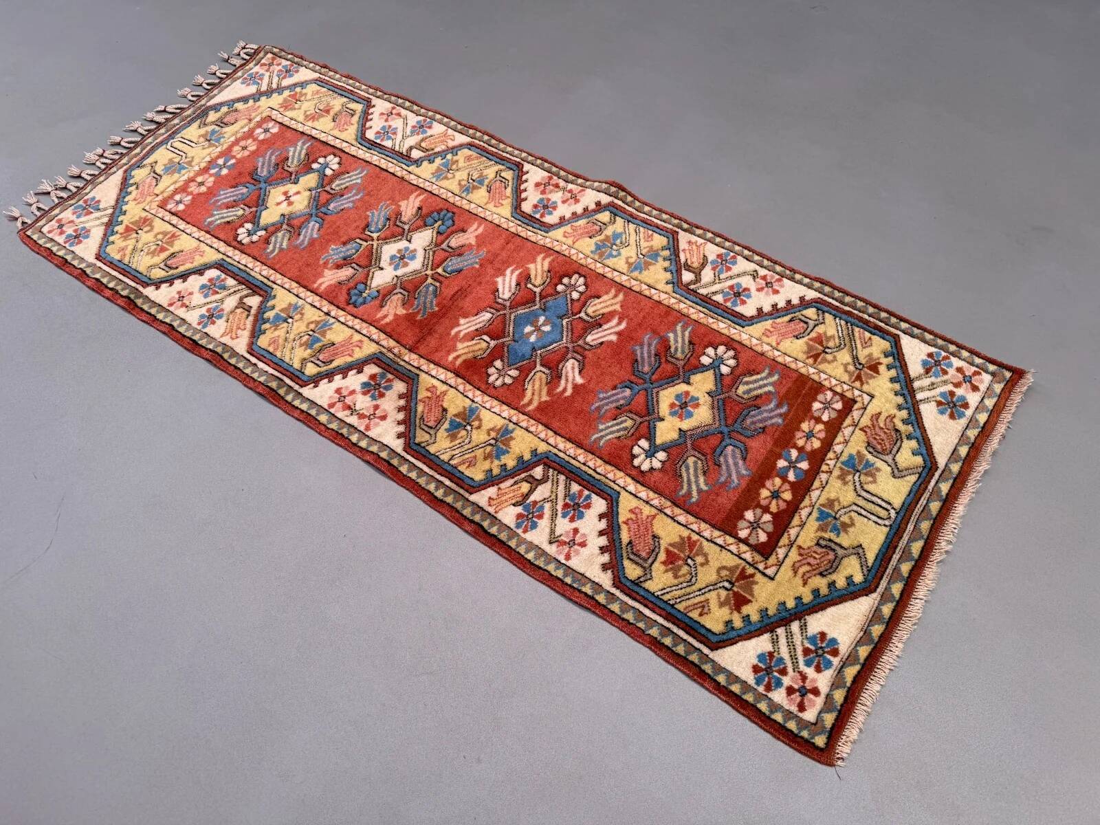Vintage Turkish runner 81x190 cm Milas rug, 2575