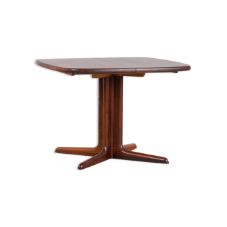 Skovby rosewood extendable table with 2 leaves, Denmark 1970s