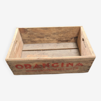 Old wooden box: orangina