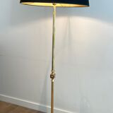Lampadaire de parquet de style néoclassique en laiton à pieds griffes de la Maison Jansen