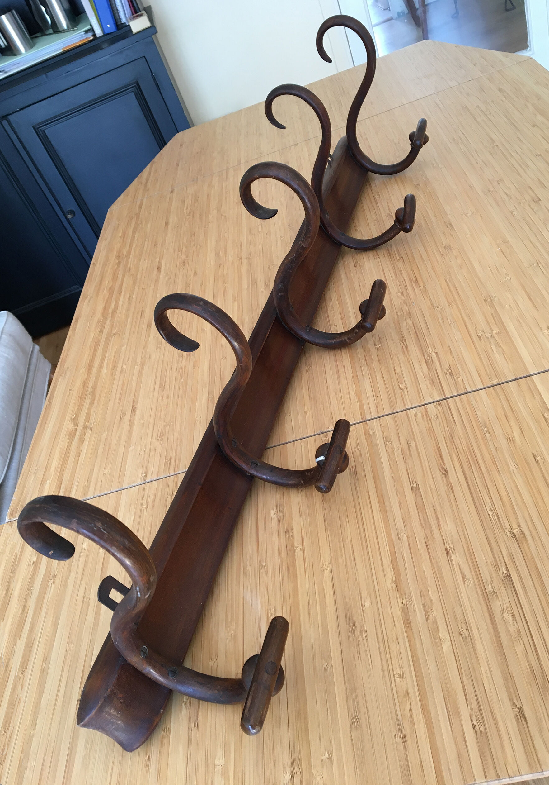Wall coat rack Thonet