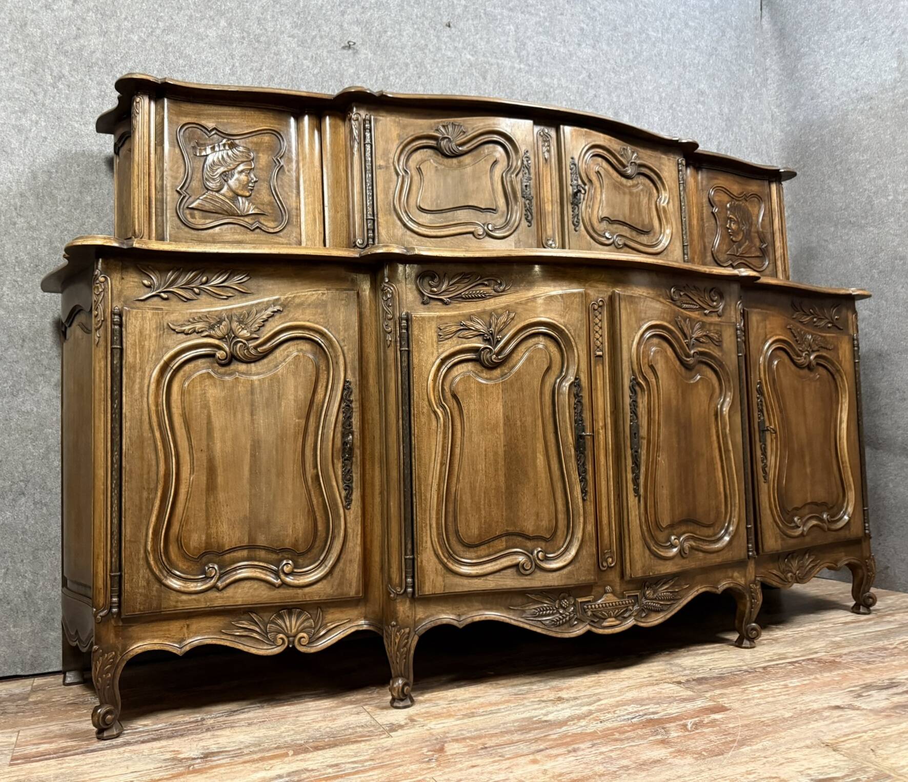 Monumental Provençal Louis XV style sliding sideboard