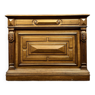 Bank or Renaissance-style store counter around 1850 made of solid walnut