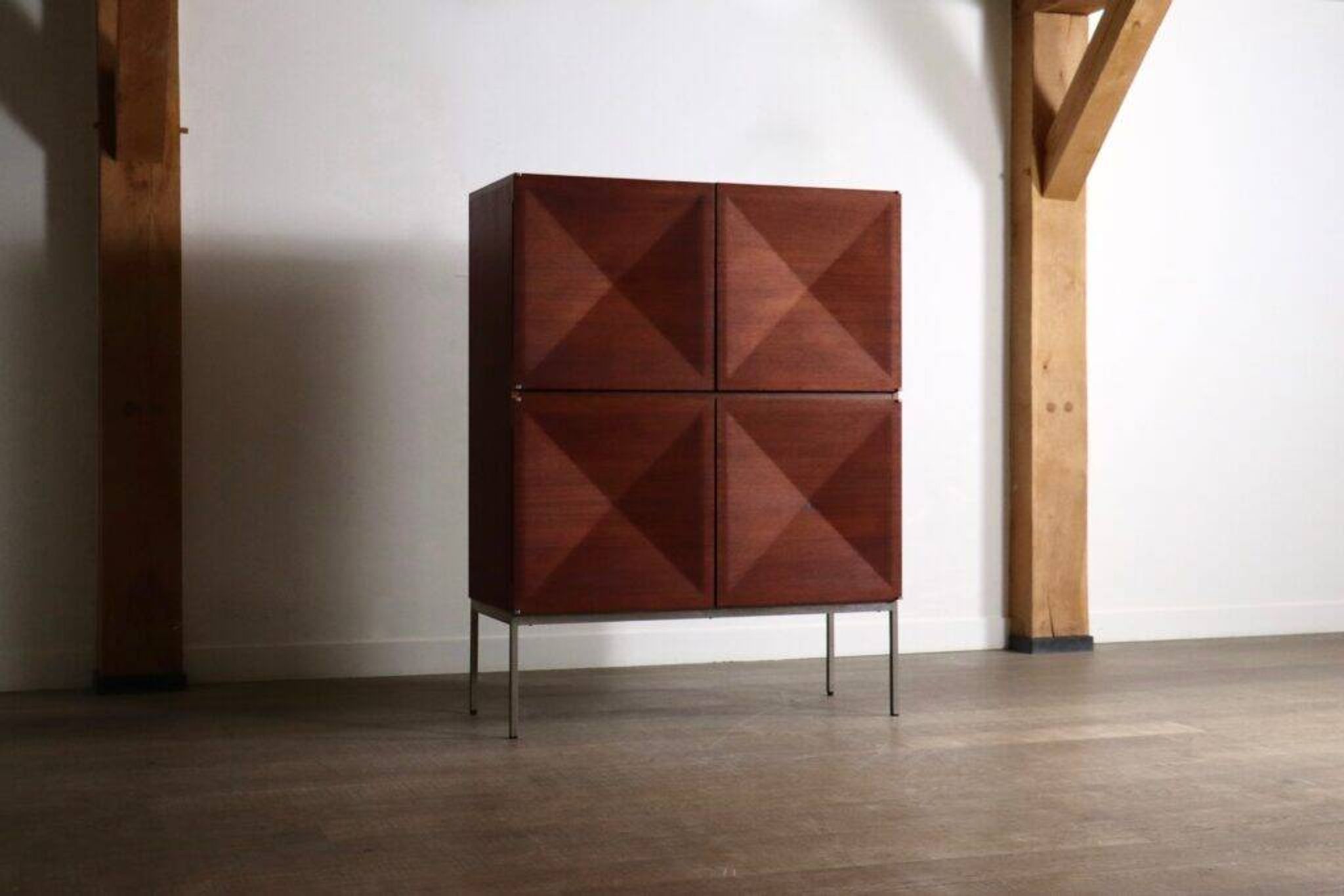 Buffet Pointe de Diamant par Philippon et Lecoq pour Behr