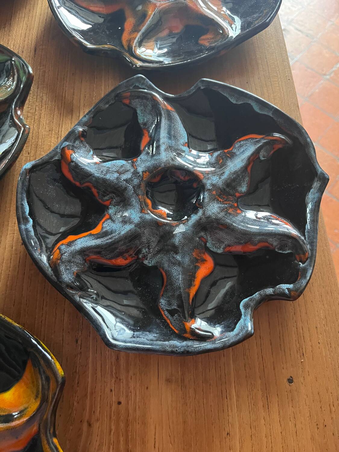 5 assiettes à huîtres Vallauris