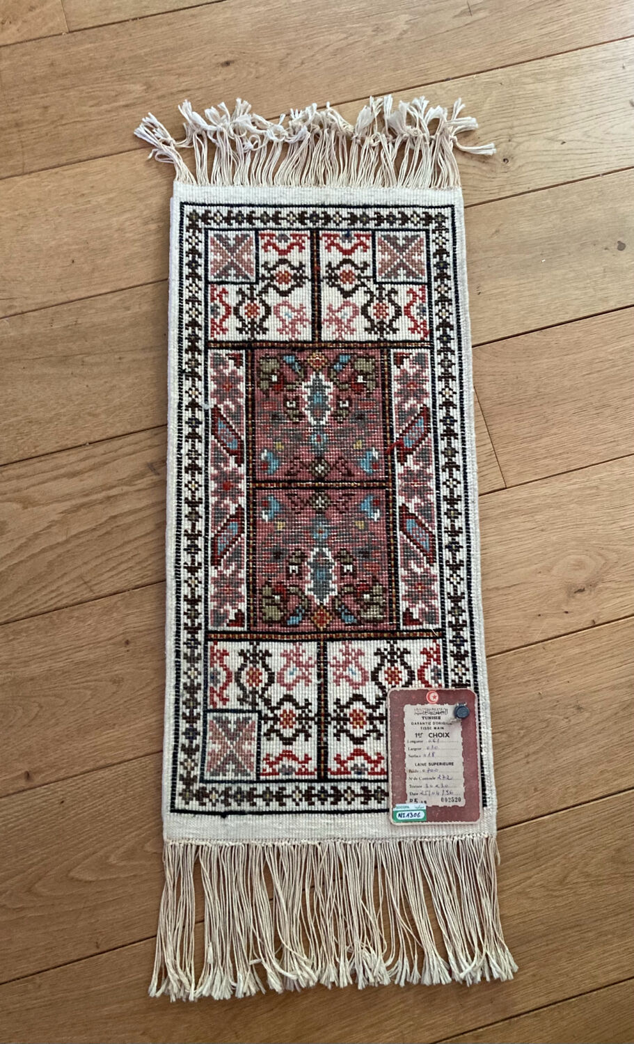 Handmade Tunisian carpet in upper wool twentieth century