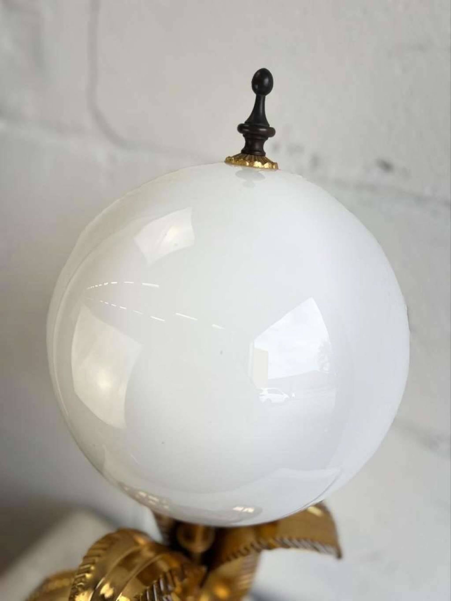 LAMPE DE TABLE HAUTE VINTAGE AVEC PALMIERS "DORÉS", STYLE HANS KÖGL