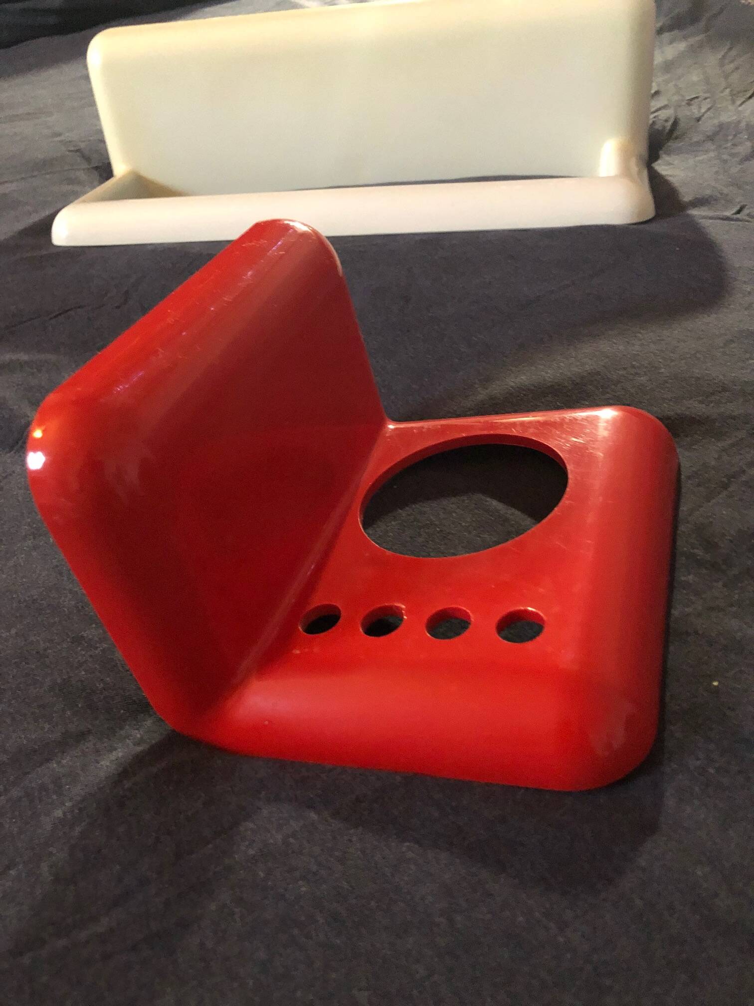 Bathroom accessory set, BILUMEN, G. Castiglioni, ABS, 1970s