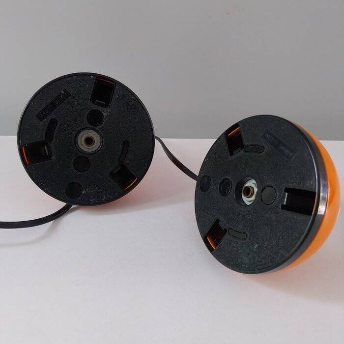 Pair of Targetti Sankey table lamps