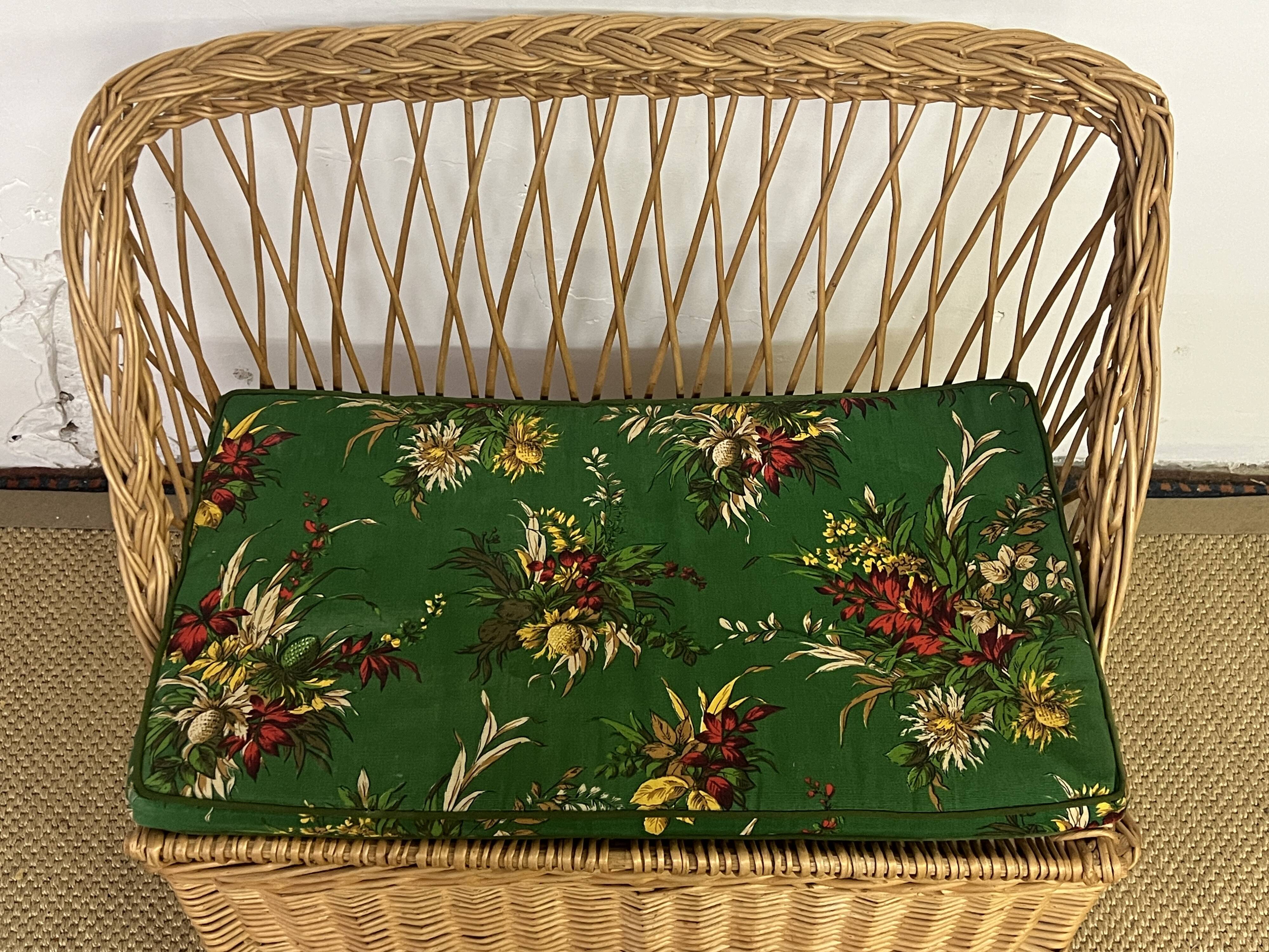 Banquette coffre en rotin vintage