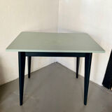 Compass leg table
