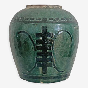 Old vase China early twentieth century