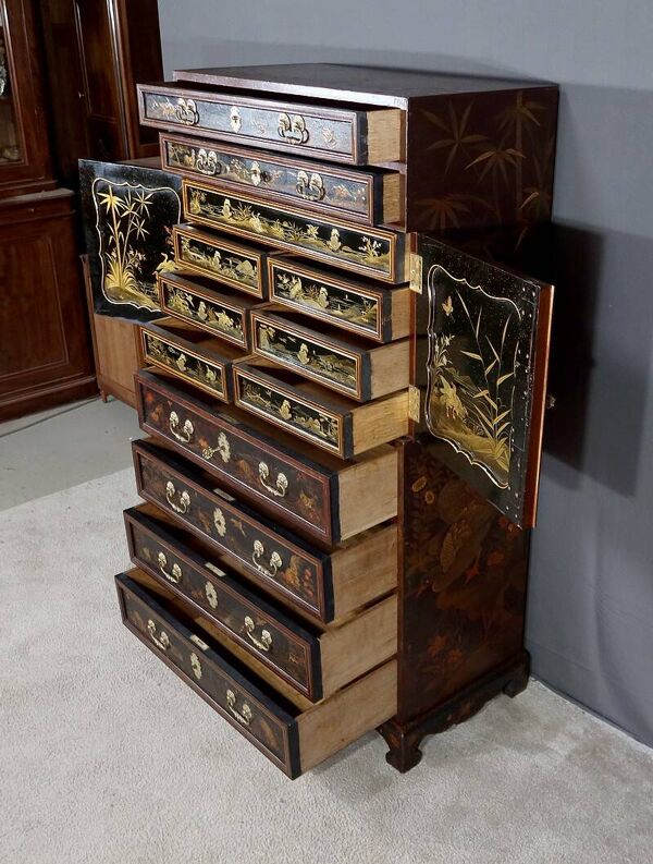 Cabinet chinois en bois laqué et bois peint – début XXème